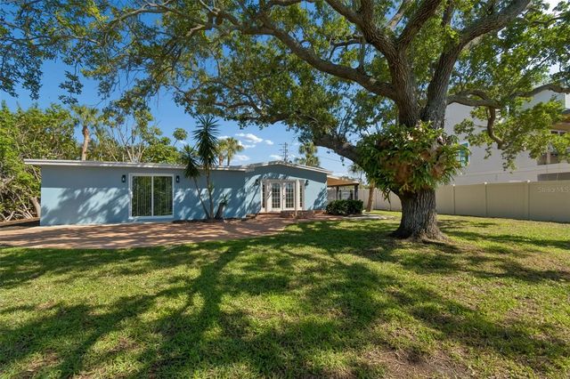 4790 SHORE ACRES BOULEVARD NE, St Petersburg, FL 33703