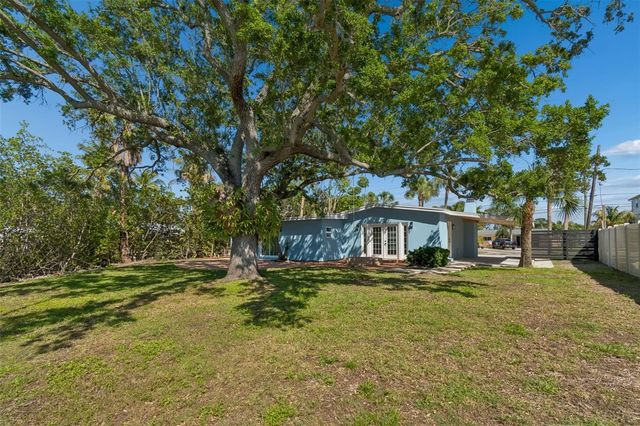 4790 SHORE ACRES BOULEVARD NE, St Petersburg, FL 33703