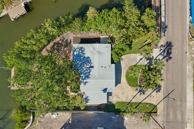 4790 SHORE ACRES BOULEVARD NE, St Petersburg, FL 33703