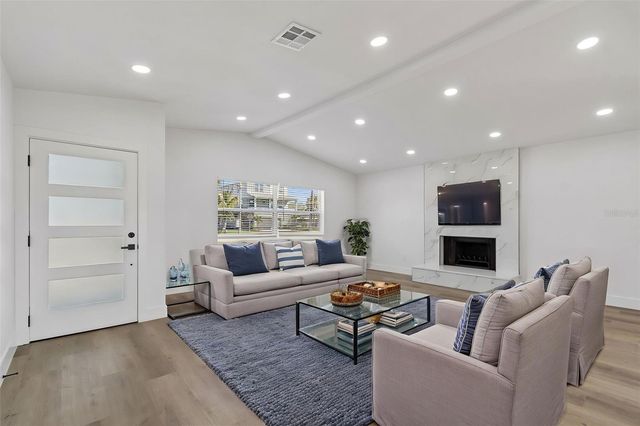 4790 SHORE ACRES BOULEVARD NE, St Petersburg, FL 33703