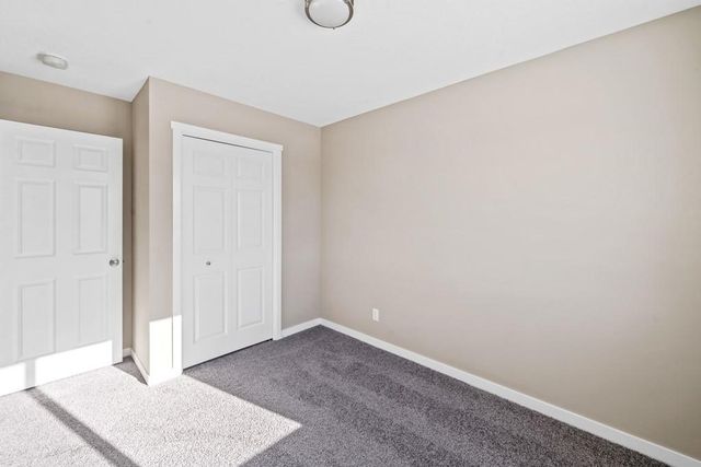 104 E Sycamore Street, Ogden, IA 50212