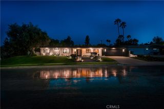 24320 Bessemer Street, Woodland Hills, CA 91367