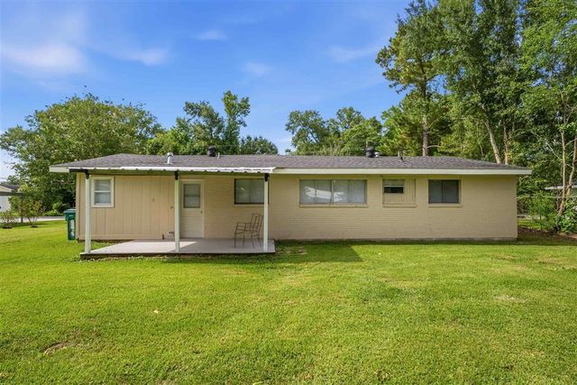 311 Goss Road, Westlake, LA 70669