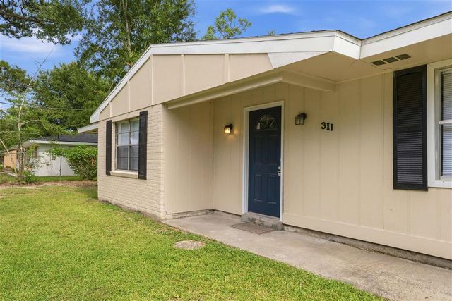311 Goss Road, Westlake, LA 70669