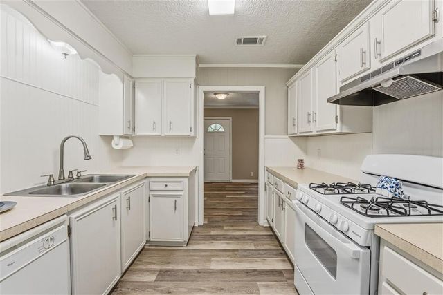 311 Goss Road, Westlake, LA 70669