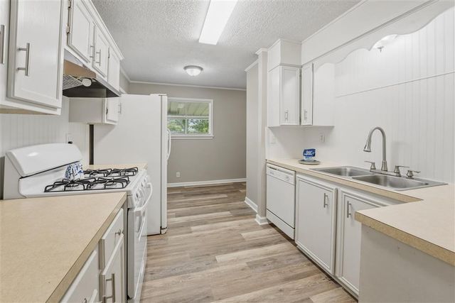 311 Goss Road, Westlake, LA 70669