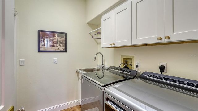 4060 PENSHURST PARK, Sarasota, FL 34235