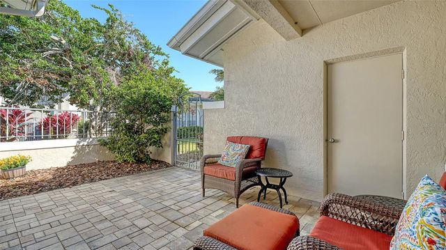 4060 PENSHURST PARK, Sarasota, FL 34235