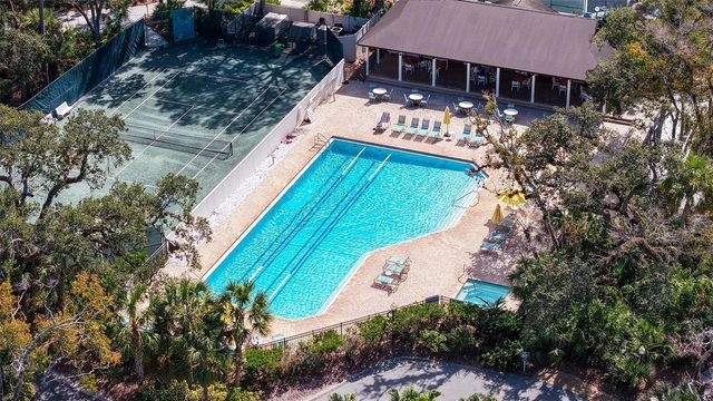 4060 PENSHURST PARK, Sarasota, FL 34235