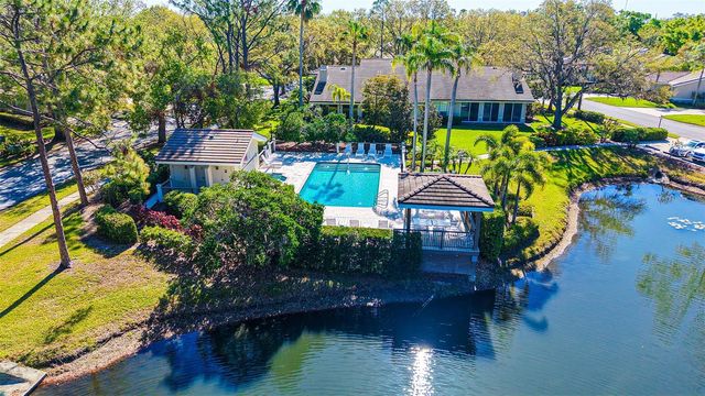 4060 PENSHURST PARK, Sarasota, FL 34235