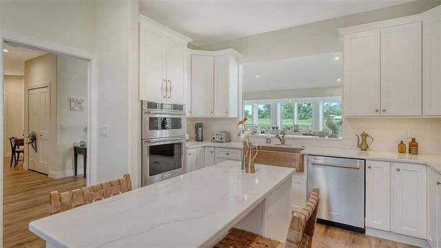 4060 PENSHURST PARK, Sarasota, FL 34235
