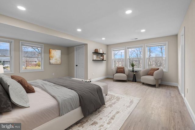 64 VIVIDLEAF LN, Levittown, PA 19054