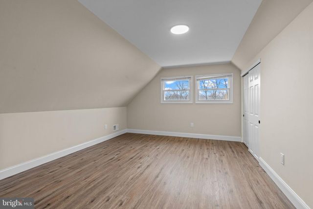 64 VIVIDLEAF LN, Levittown, PA 19054