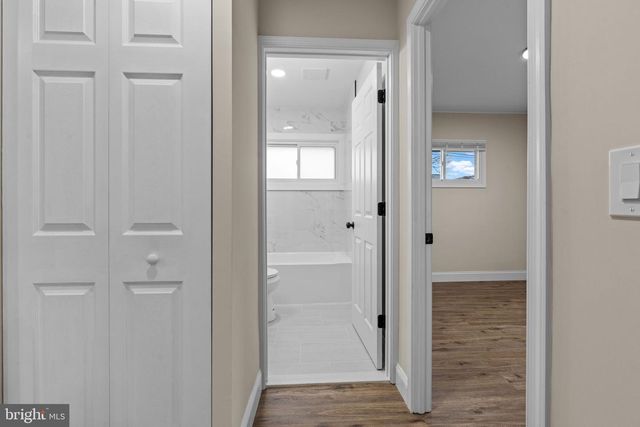 64 VIVIDLEAF LN, Levittown, PA 19054