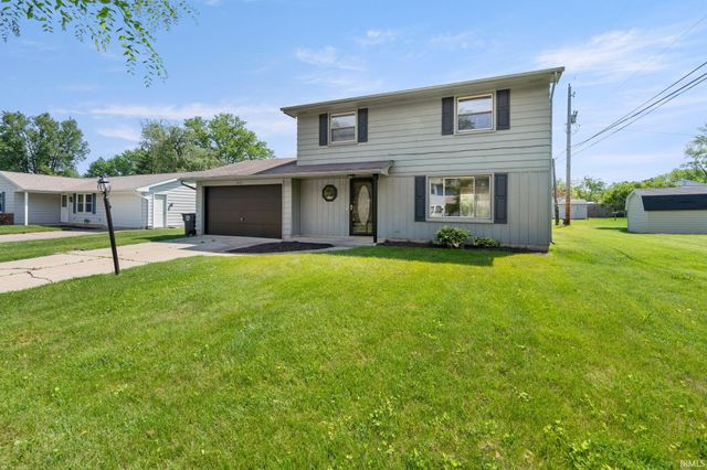 1816 Montgomery Court, Fort Wayne, IN 46815