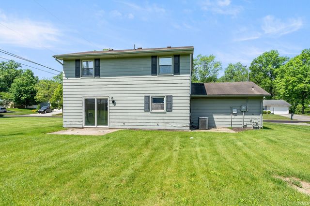 1816 Montgomery Court, Fort Wayne, IN 46815