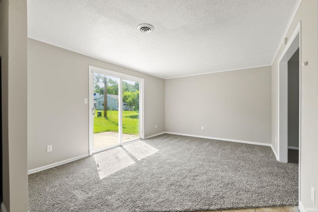 1816 Montgomery Court, Fort Wayne, IN 46815