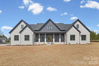 254 Triple Ponds Court, Clover, SC 29710