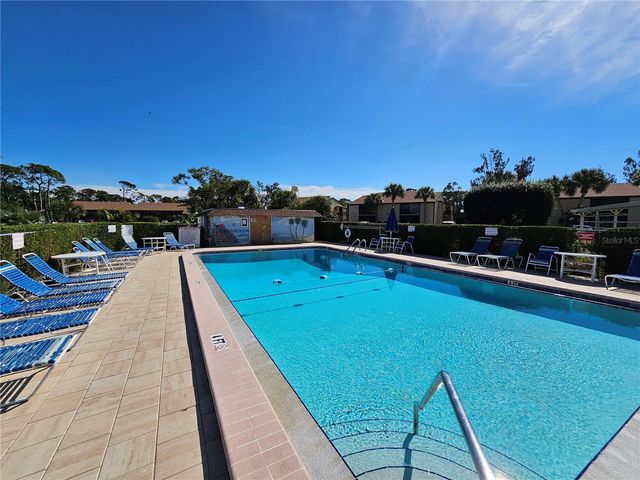 8 QUAILS RUN BOULEVARD 3, Englewood, FL 34223