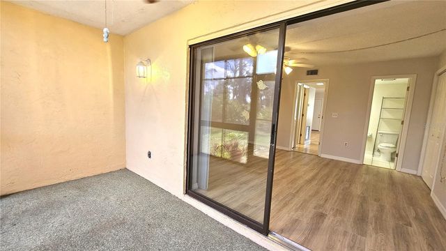 8 QUAILS RUN BOULEVARD 3, Englewood, FL 34223