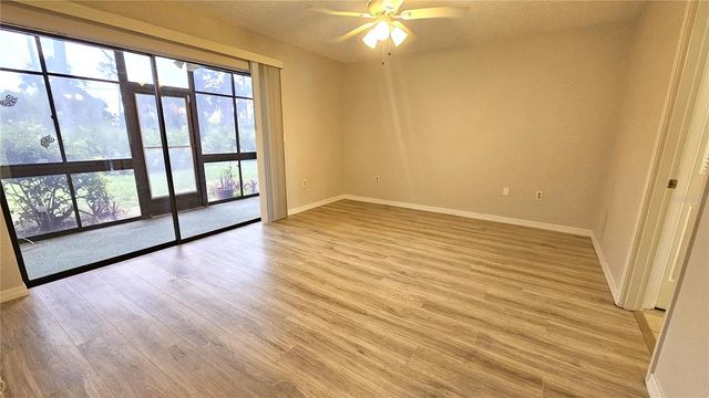 8 QUAILS RUN BOULEVARD 3, Englewood, FL 34223