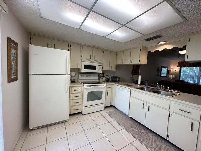 12369 DEARBORN DRIVE C, Hudson, FL 34667