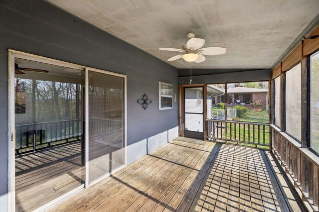 98 W Highland Drive, Ringgold, GA 30736