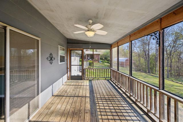 98 W Highland Drive, Ringgold, GA 30736