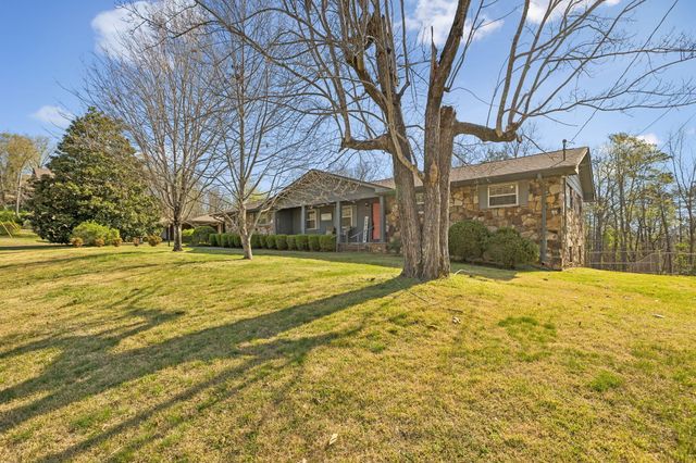 98 W Highland Drive, Ringgold, GA 30736