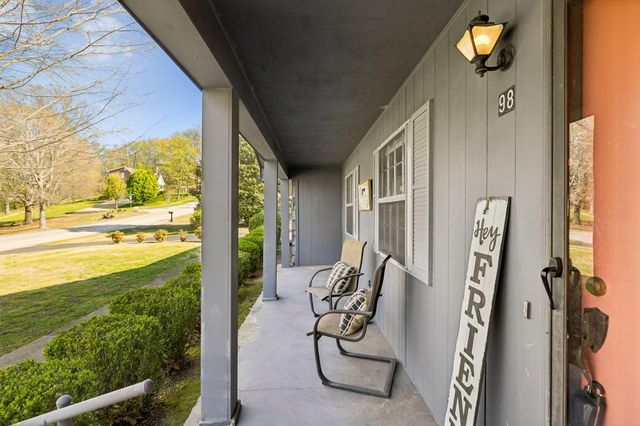 98 W Highland Drive, Ringgold, GA 30736