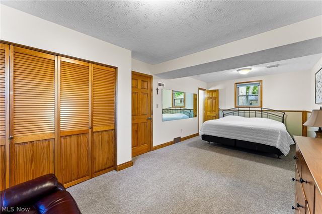 2371 Penny Lane, Austintown, OH 44515