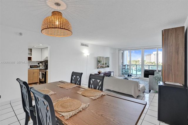 100 Bayview Dr 401, Sunny Isles Beach, FL 33160
