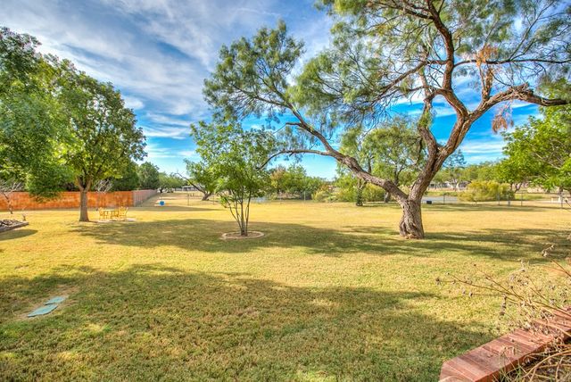 1515 Barbara Ave, San Angelo, TX 76904