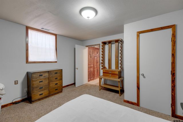 210 An County Road 2604, Tennessee Colony, TX 75861