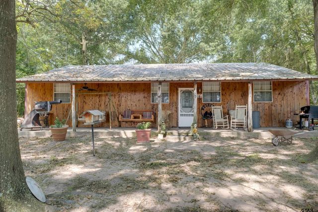 210 An County Road 2604, Tennessee Colony, TX 75861