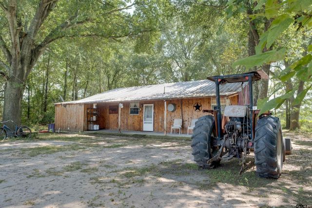 210 An County Road 2604, Tennessee Colony, TX 75861