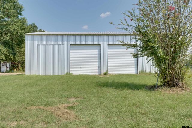 210 An County Road 2604, Tennessee Colony, TX 75861