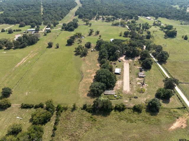 210 An County Road 2604, Tennessee Colony, TX 75861