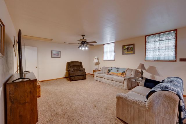 210 An County Road 2604, Tennessee Colony, TX 75861