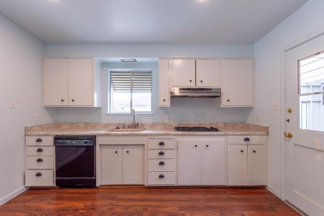 6651 14th St, Sacramento, CA 95831