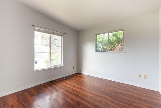 6651 14th St, Sacramento, CA 95831