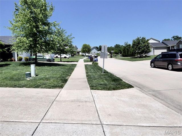 321 Turkey Roost Lane, Troy, MO 63379