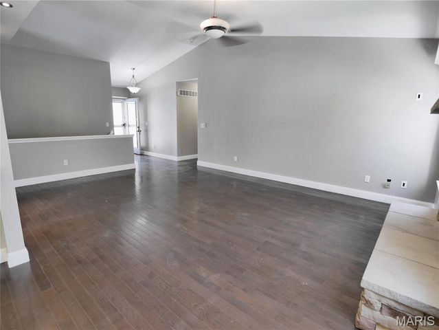 321 Turkey Roost Lane, Troy, MO 63379