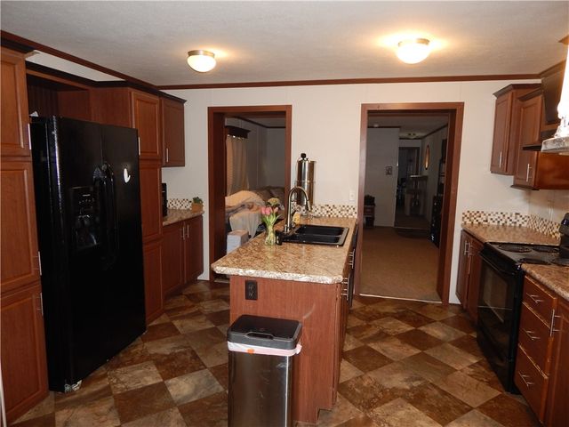 161 Rolling Valley Ln, Twp Of But Nw, PA 16001