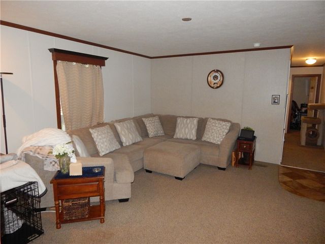 161 Rolling Valley Ln, Twp Of But Nw, PA 16001
