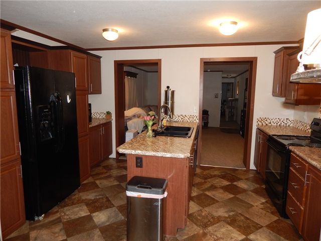 161 Rolling Valley Ln, Twp Of But Nw, PA 16001