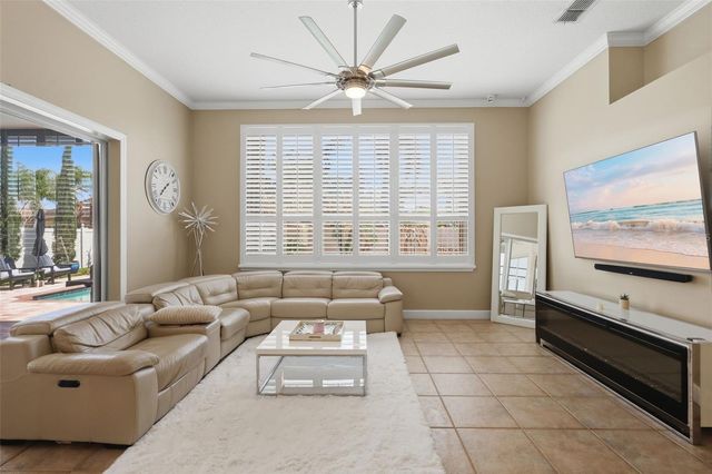 1815 WINDING OAKS DRIVE, Orlando, FL 32825