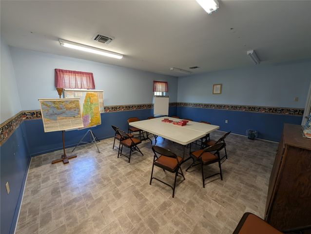 3311 Park Lake Drive, Waco, TX 76708
