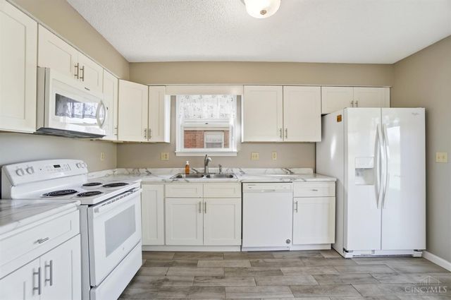 704 Terrace Court, Trenton, OH 45067