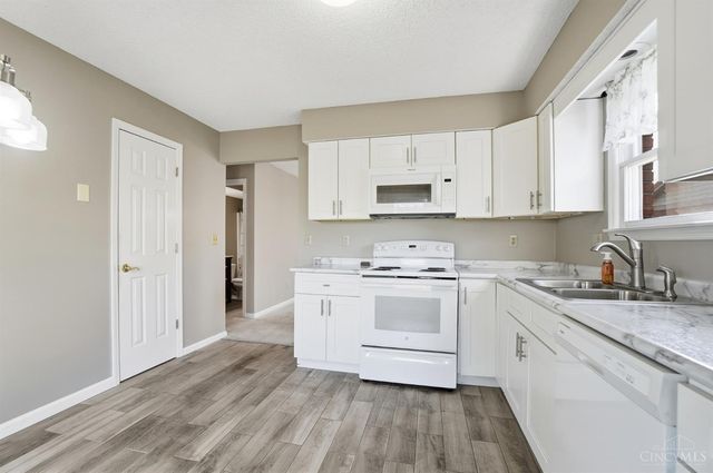 704 Terrace Court, Trenton, OH 45067